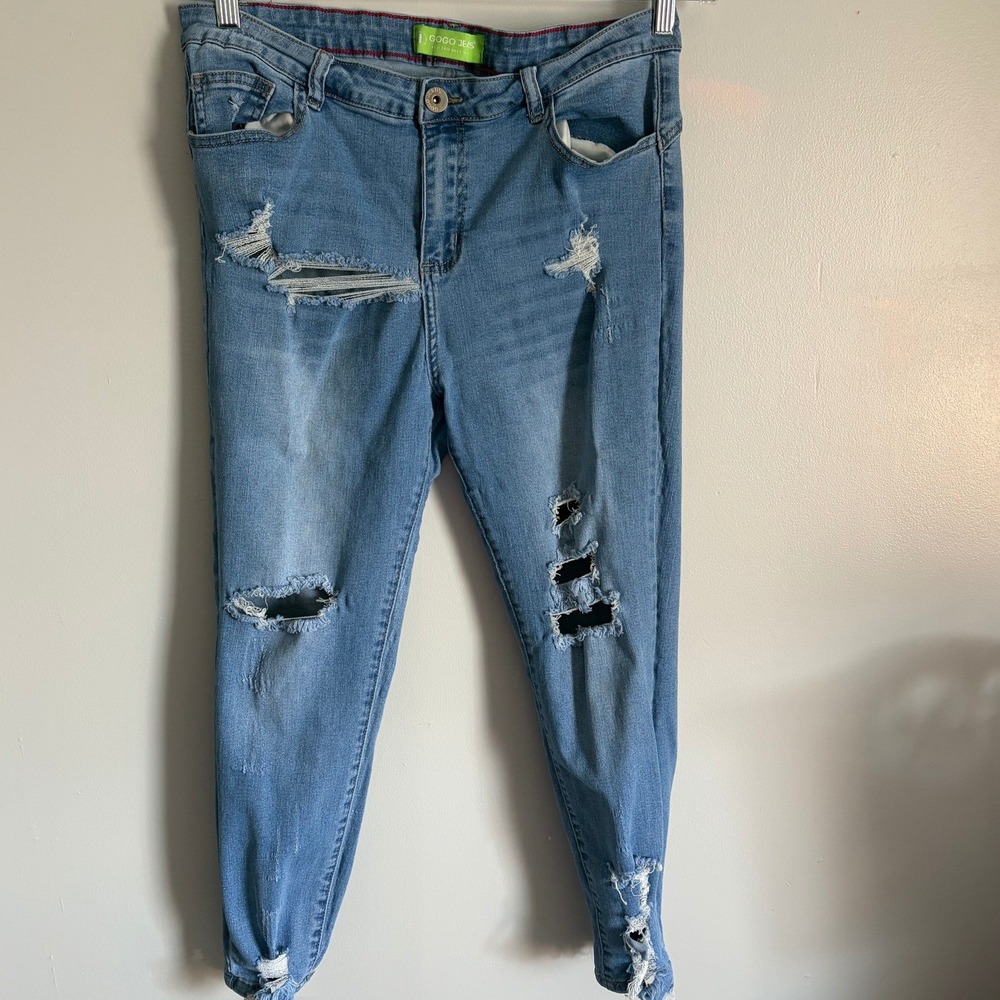 Gogo Jeans Womens Distressed Skinny Jeans Blue Medium Wash Ripped Size 17/33